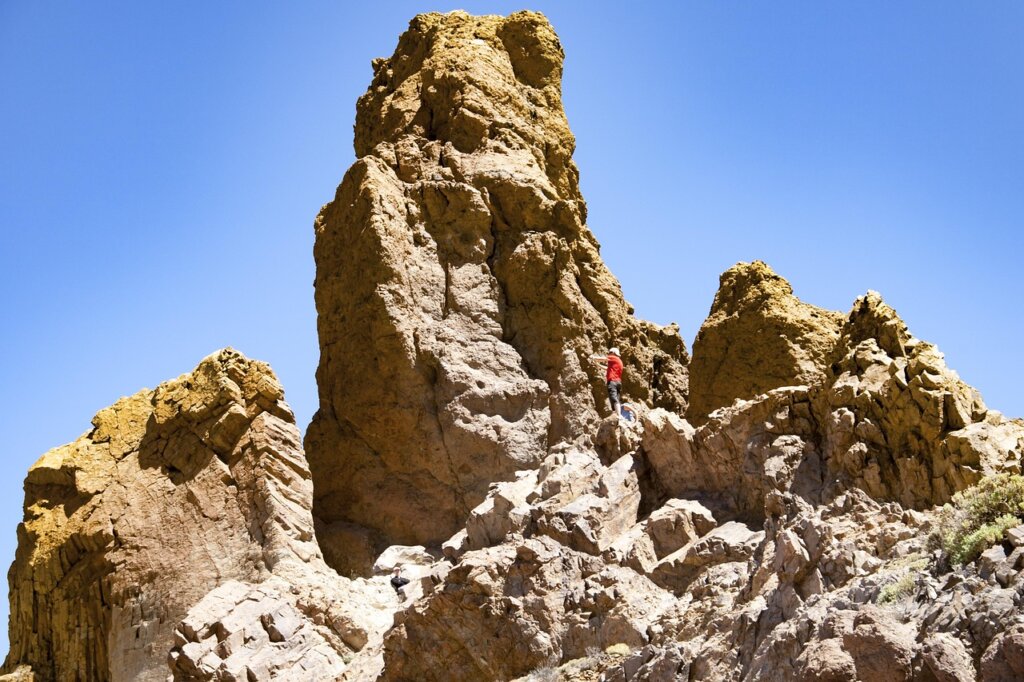 Canarie Low Cost 2026: Tenerife, Gran Canaria, Fuerteventura con Voli e Hotel a Punti